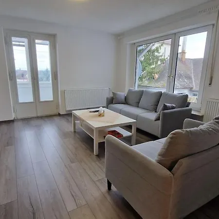 Apartment Helles In Zentraler Lage *